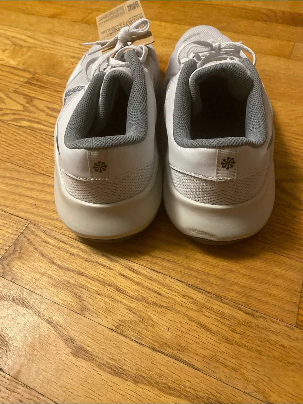 Nike Men’s Legend Essential 3